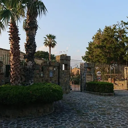 Nicuzza Sea Side, Swimming Pool Cefalu