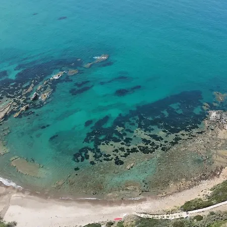 Nicuzza Sea Side, Swimming Pool *