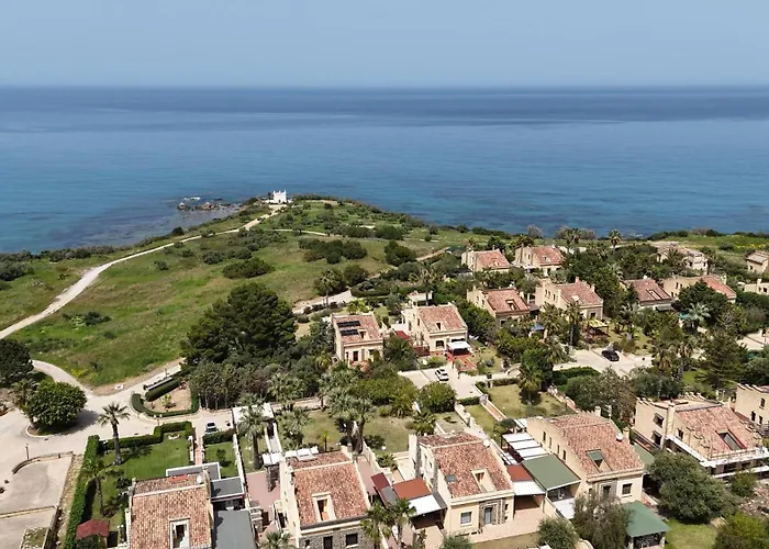 Nicuzza Sea Side, Swimming Pool * Cefalù