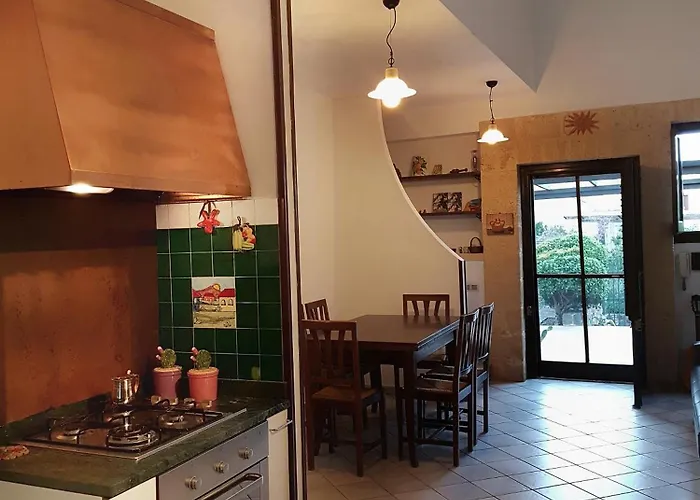 Villa Nicuzza Sea Side, Swimming Pool